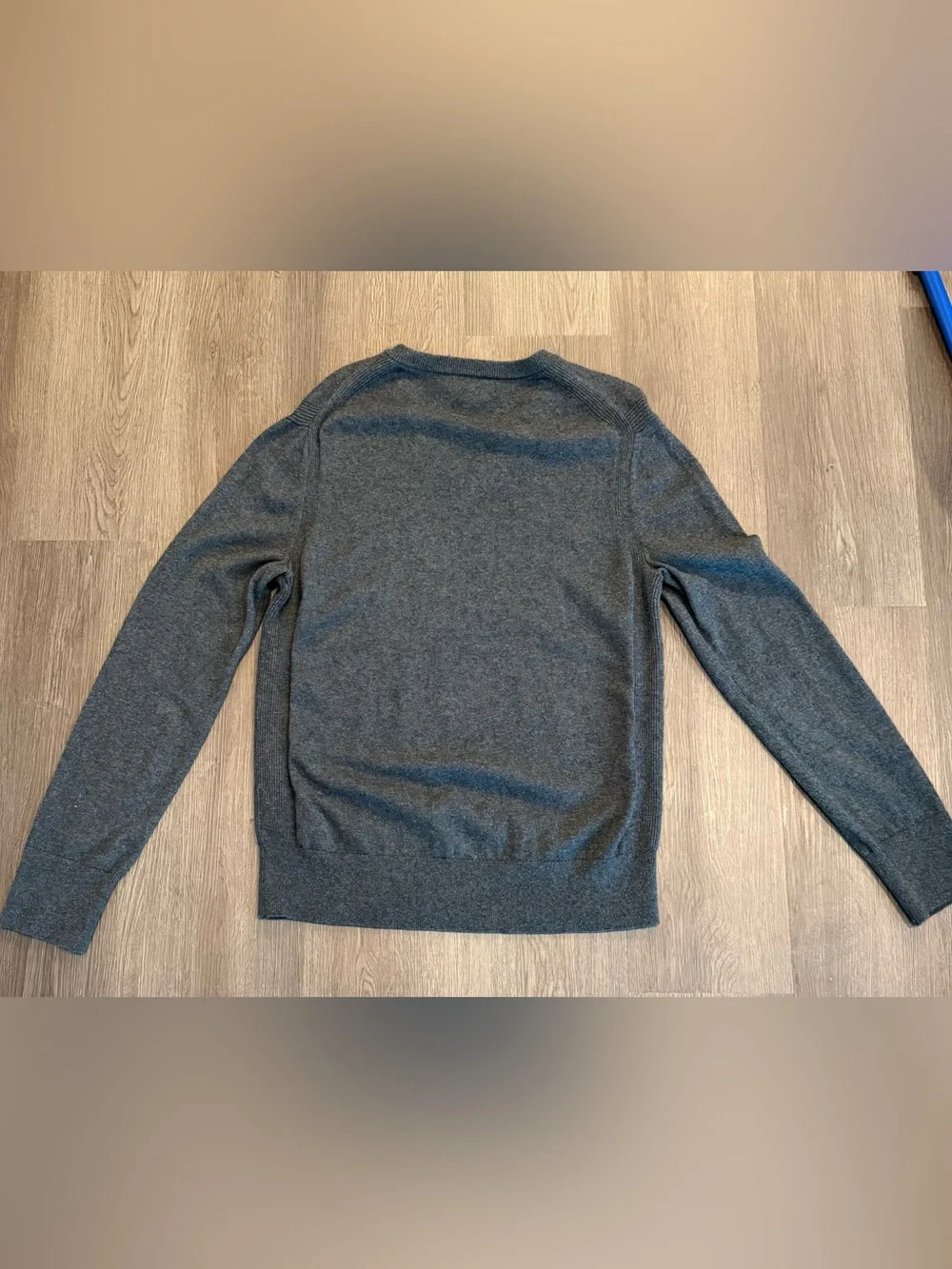 Men's Banana Republic Charcoal V-Neck Cotton Cashmere Sweater - Classic